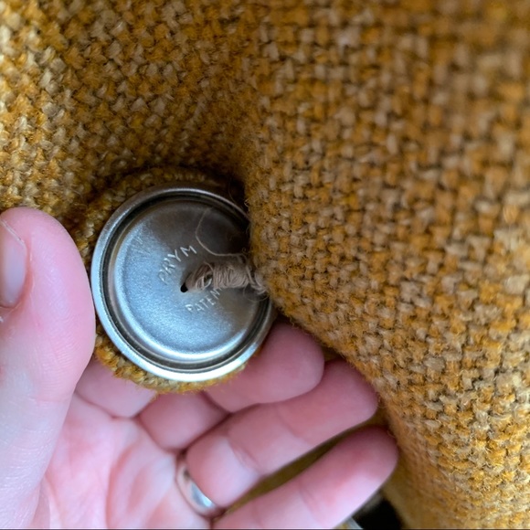 Vintage | Unbranded Women’s Tweed Mustard Jacket - Picture 6 of 10